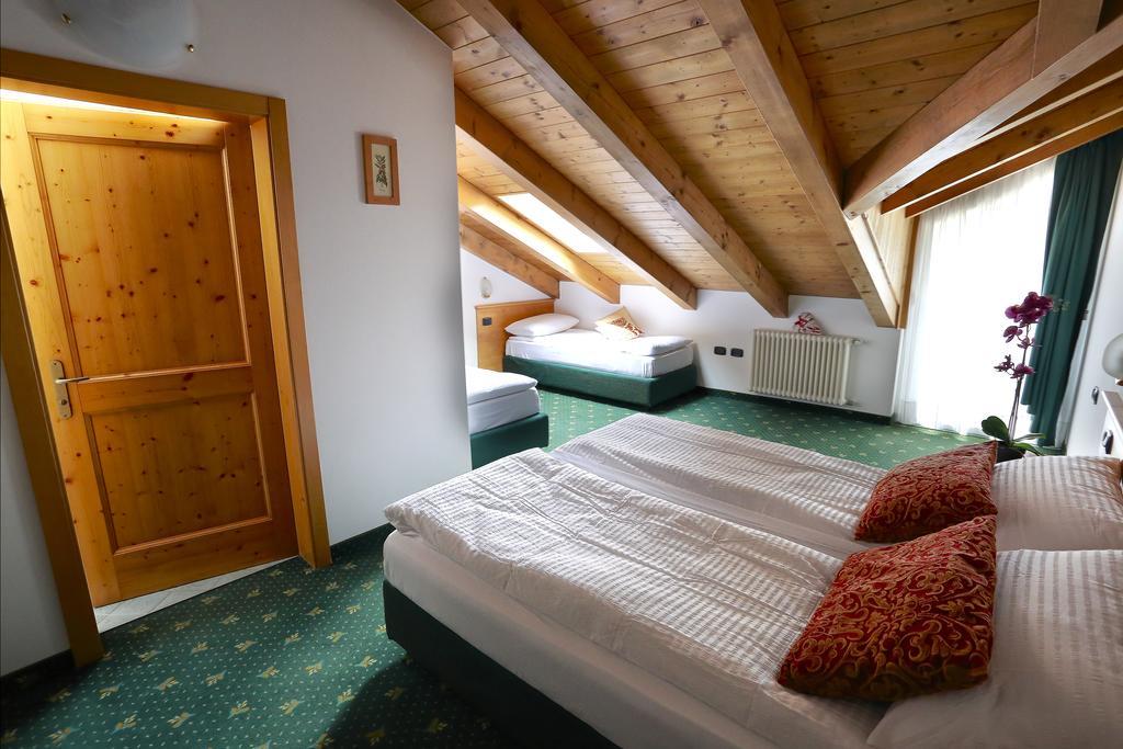 Alp Hotel Dolomiti Dimaro Dış mekan fotoğraf