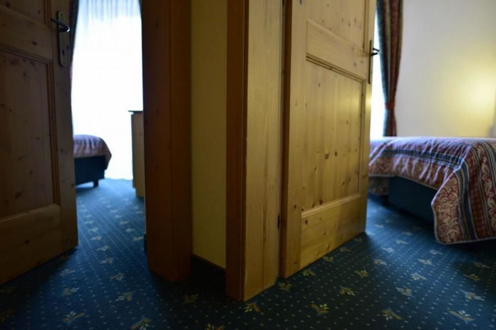 Alp Hotel Dolomiti Dimaro Dış mekan fotoğraf