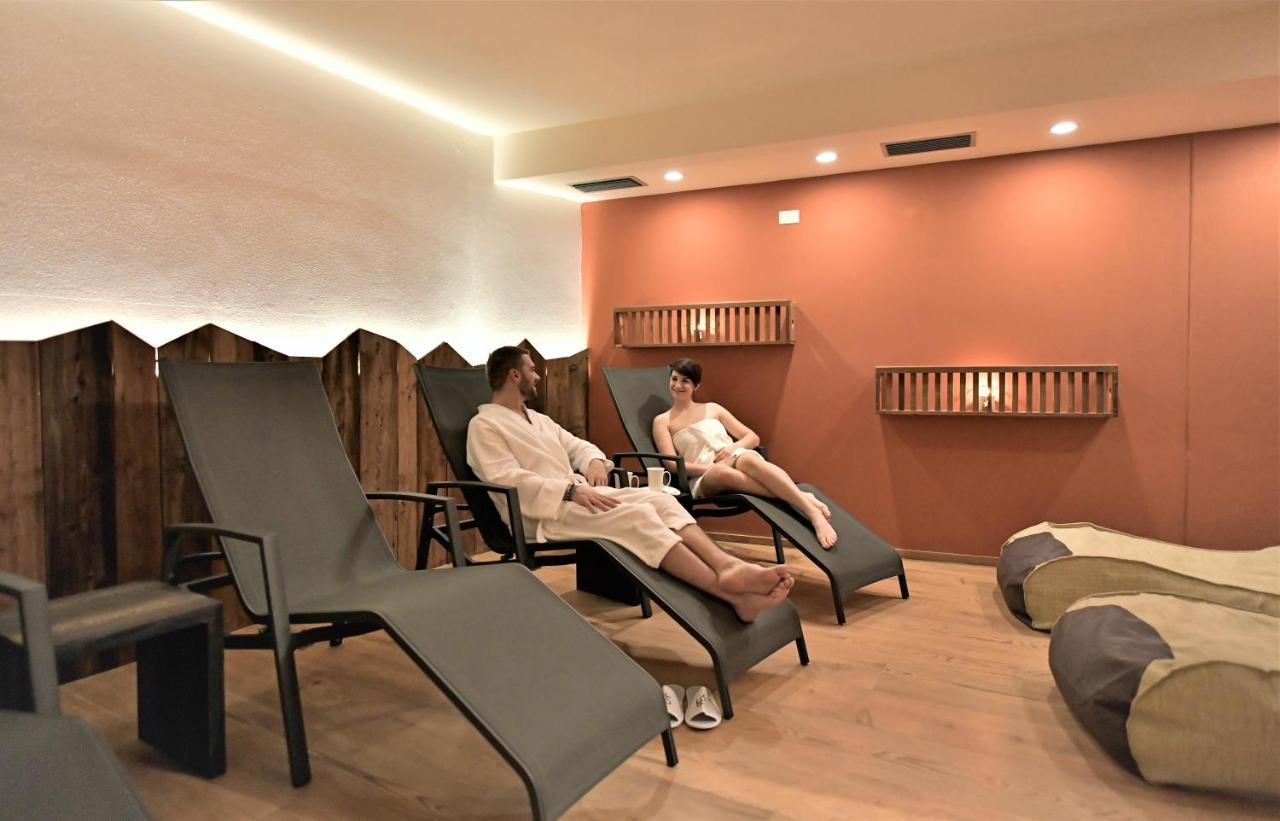 Alp Hotel Dolomiti Dimaro Dış mekan fotoğraf